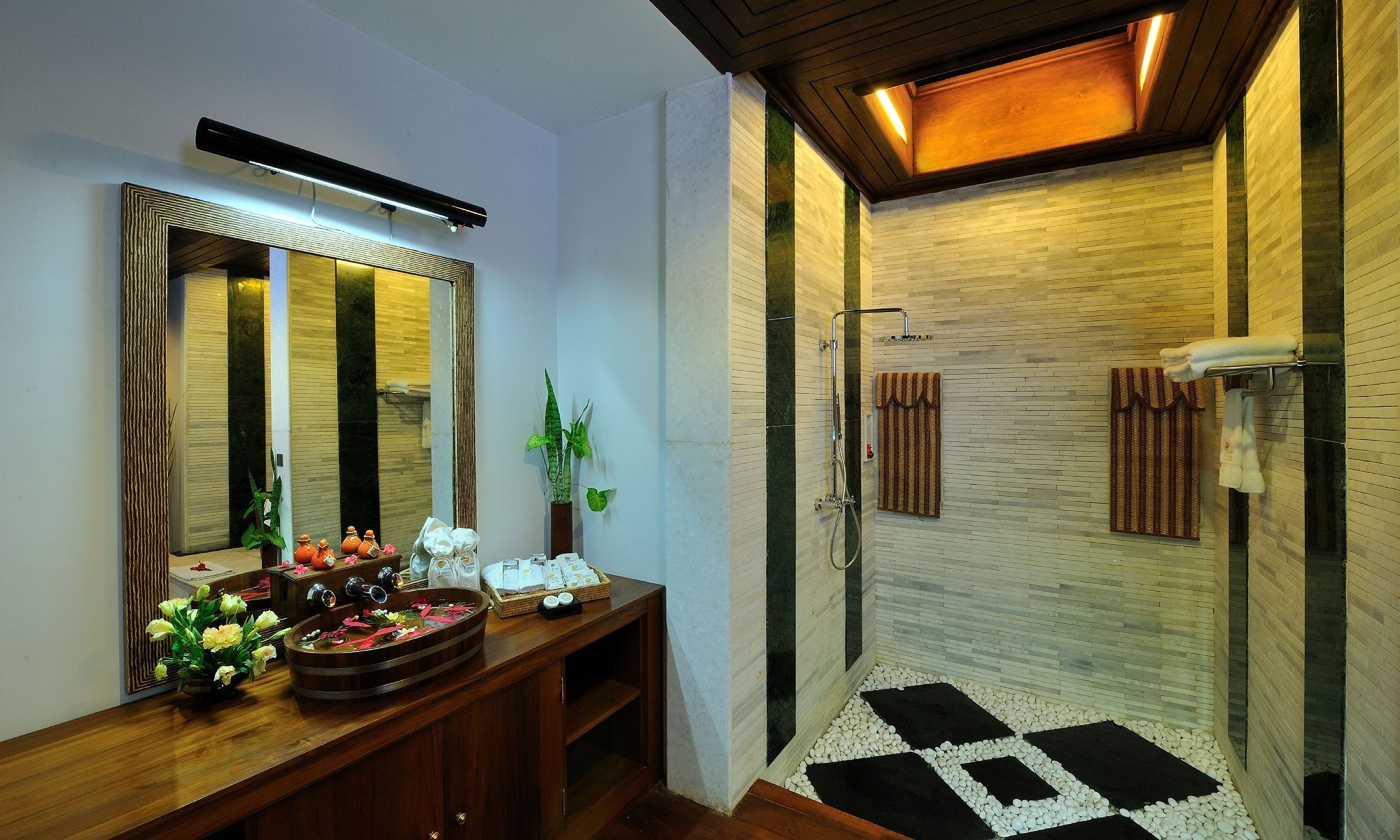 Aureum Palace Hotel & Resort Inle Nyaung Shwe Εξωτερικό φωτογραφία